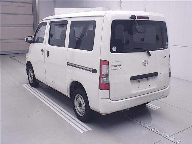 Toyota TOWNACE VAN 2021 8095079-1