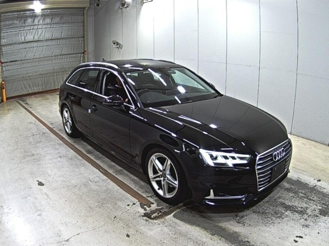 Audi A4 2020 8115450-0