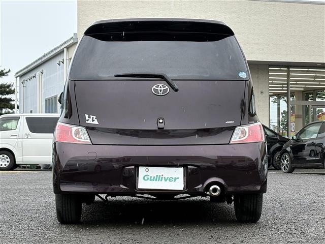 Toyota BB 2008 8112829-16