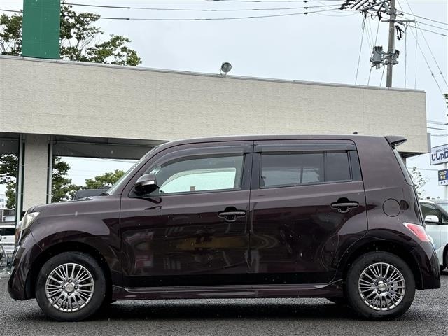 Toyota BB 2008 8112829-19