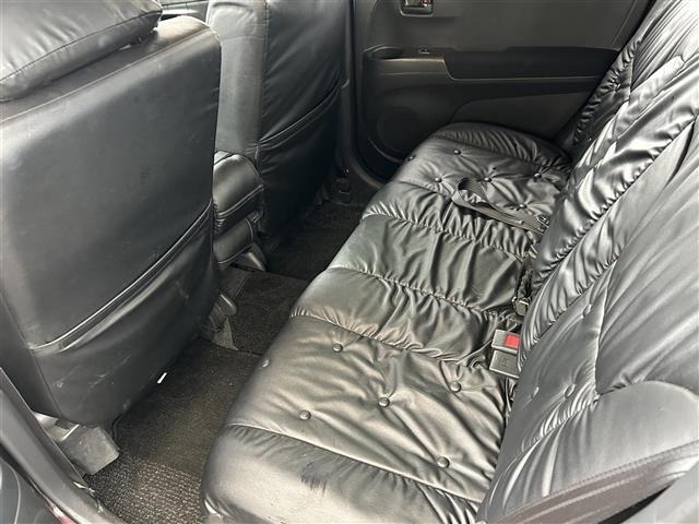 Toyota BB 2008 8112829-22