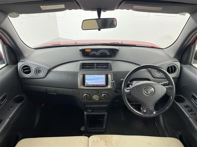 Toyota BB 2011 8112833-2