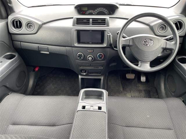 Toyota BB 2007 8112834-2