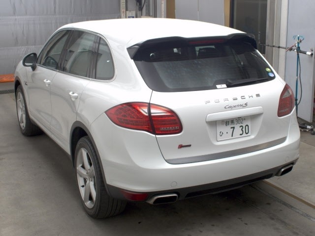 Porsche CAYENNE 2013 8115350-1
