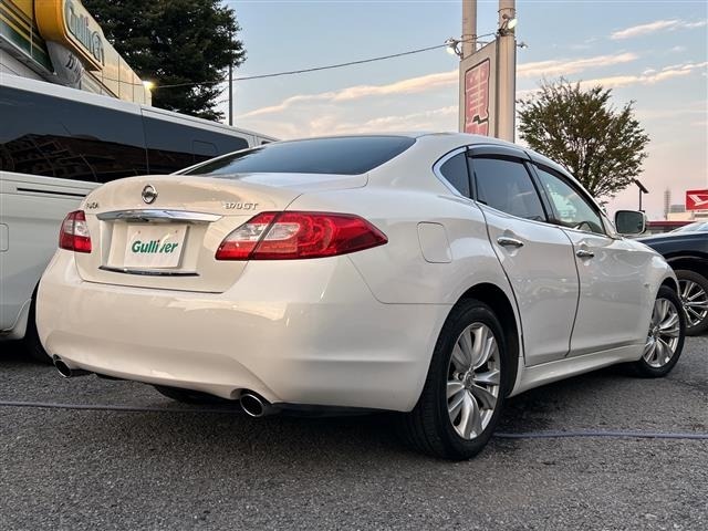 Nissan FUGA 2009 8105472-2