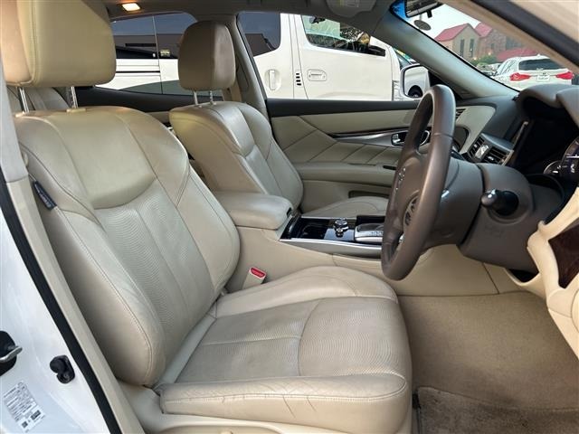 Nissan FUGA 2009 8105472-7