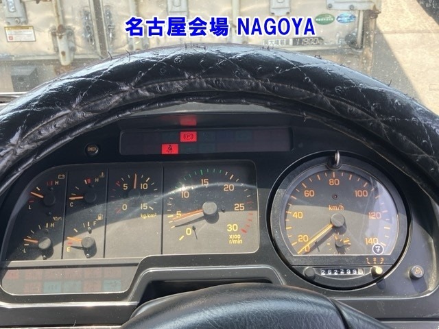 Isuzu GIGA 1997 8109127-7