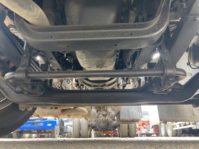 Isuzu GIGA 2011 8109141-9