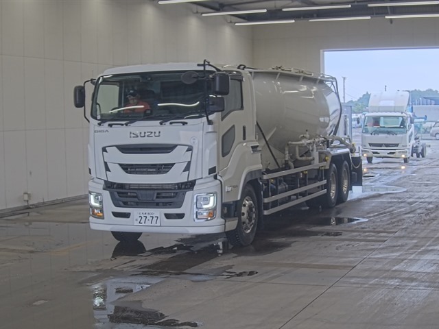 Isuzu GIGA 2021 8109142-0