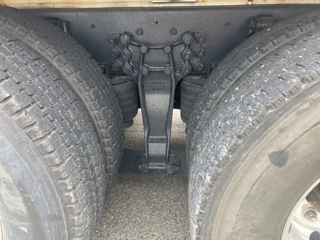 Isuzu GIGA 2021 8109142-9
