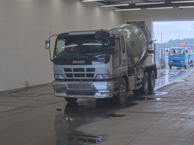 Isuzu GIGA 2005 8109154-0