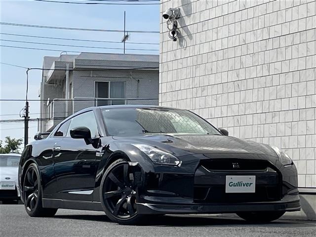 Nissan GT-R 2010 8104890-15