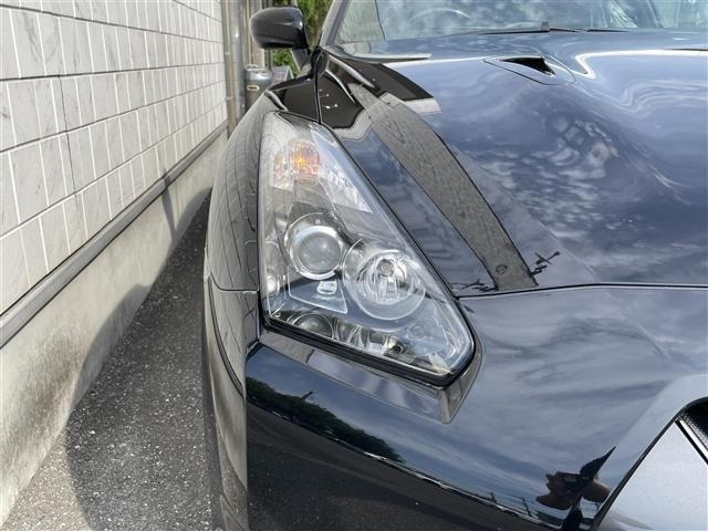 Nissan GT-R 2010 8104890-19
