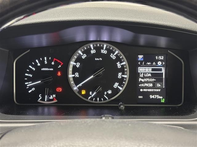 Toyota HIACE VAN 2025 8111289-17