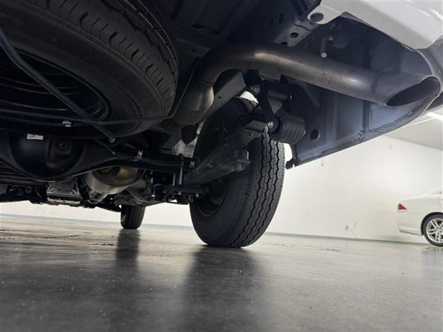 Toyota HIACE VAN 2025 8111289-9