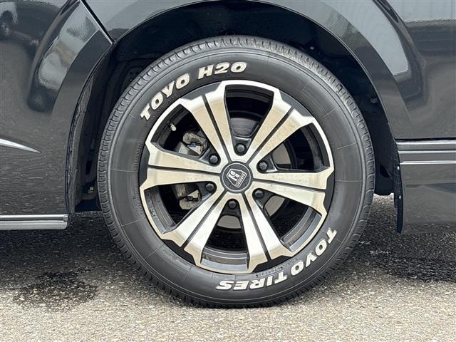 Toyota HIACE VAN 2021 8111297-10