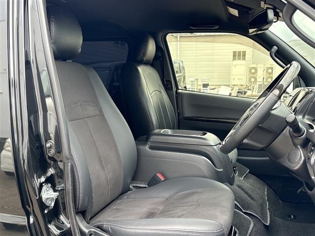Toyota HIACE VAN 2021 8111297-12