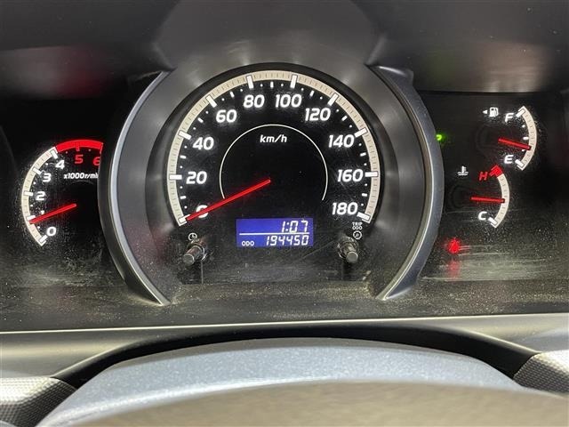 Toyota HIACE VAN 2008 8111298-16