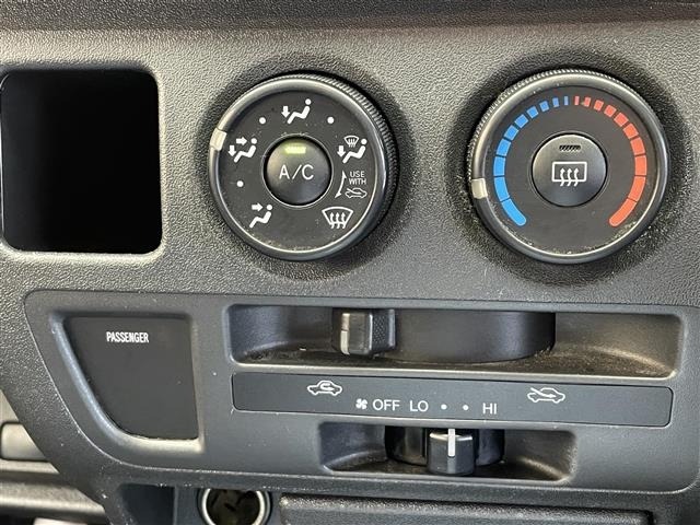 Toyota HIACE VAN 2008 8111298-3