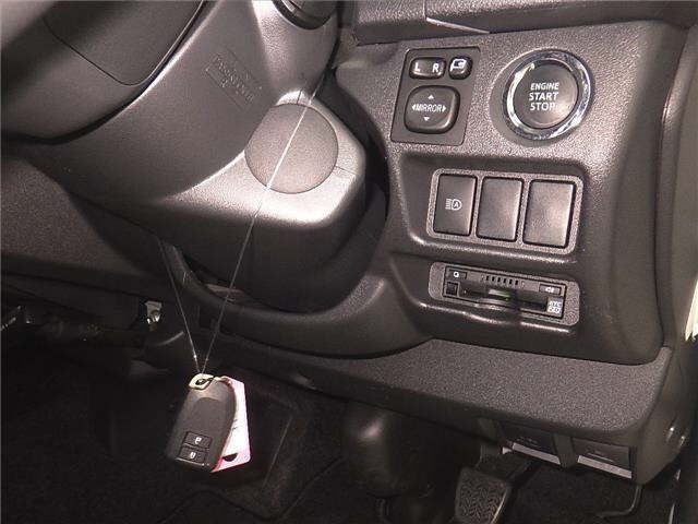 Toyota HIACE VAN 2022 8111694-8