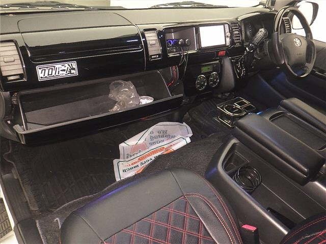 Toyota HIACE VAN 2013 8111695-4