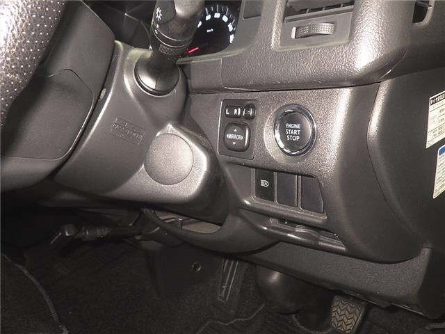 Toyota HIACE VAN 2019 8111704-8
