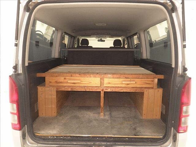 Toyota HIACE VAN 2011 8111706-7