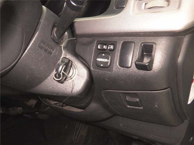 Toyota HIACE VAN 2011 8111706-8
