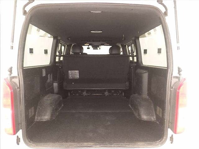 Toyota HIACE VAN 2021 8111714-7