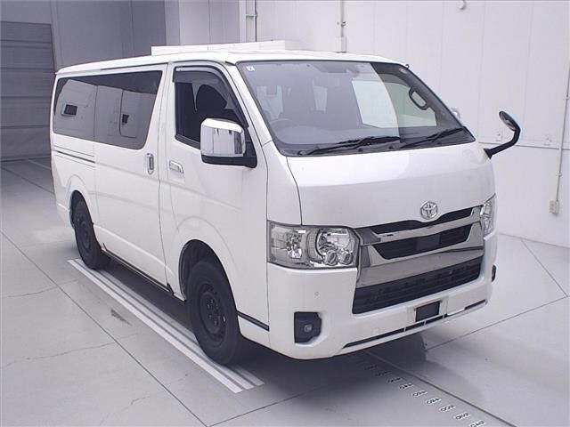 Toyota HIACE VAN 2022 8111719-0
