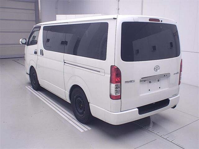 Toyota HIACE VAN 2019 8111720-1