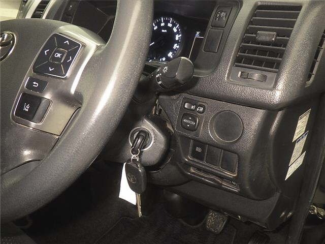 Toyota HIACE VAN 2021 8111731-8