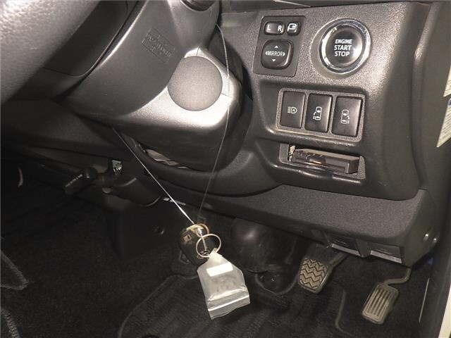Toyota HIACE VAN 2021 8111735-8