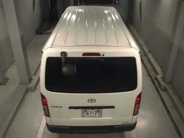 Toyota HIACE VAN 2023 8111875-7