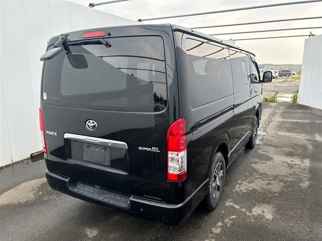 Toyota HIACE VAN 2021 8111939-9