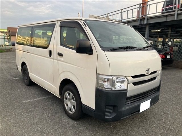 Toyota HIACE VAN 2017 8111944-0