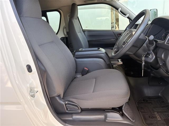 Toyota HIACE WAGON 2019 8114881-4
