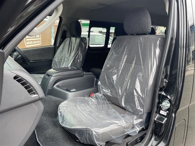 Toyota HIACE WAGON 2025 8114901-12