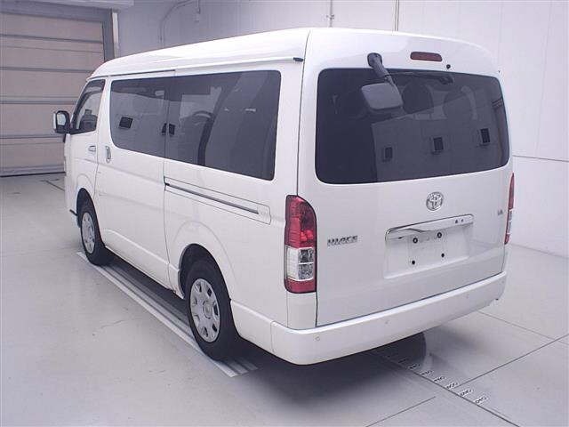 Toyota HIACE WAGON 2020 8114960-1