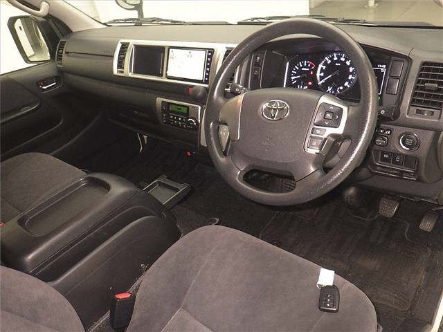 Toyota HIACE WAGON 2020 8114960-3