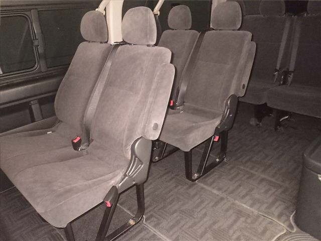 Toyota HIACE WAGON 2017 8114961-7