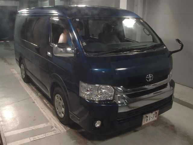 Toyota HIACE WAGON 2016 8114982-0