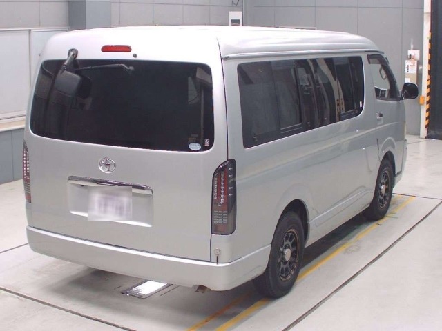 Toyota HIACE WAGON 2009 8115003-1