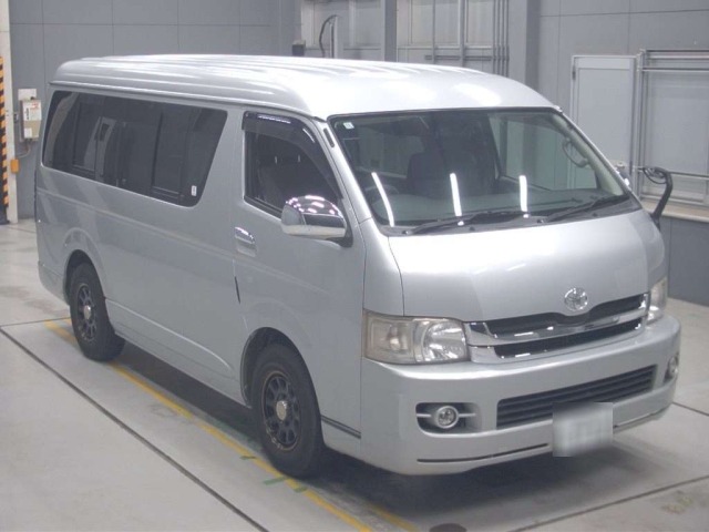 Toyota HIACE WAGON 2009 8115003-5