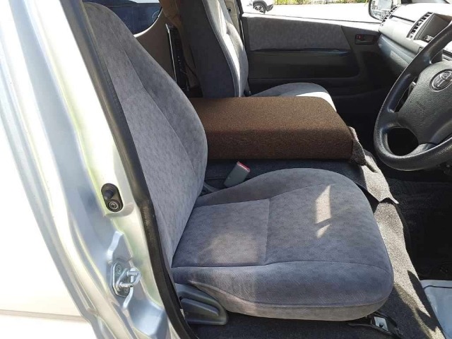 Toyota HIACE WAGON 2009 8115003-8