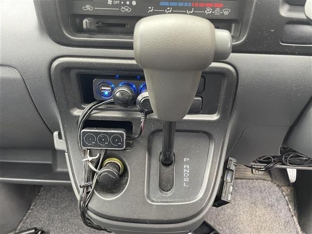 Daihatsu HIJET VAN 2007 8114698-8