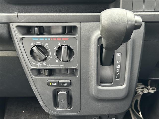 Daihatsu HIJET VAN 2021 8114711-17