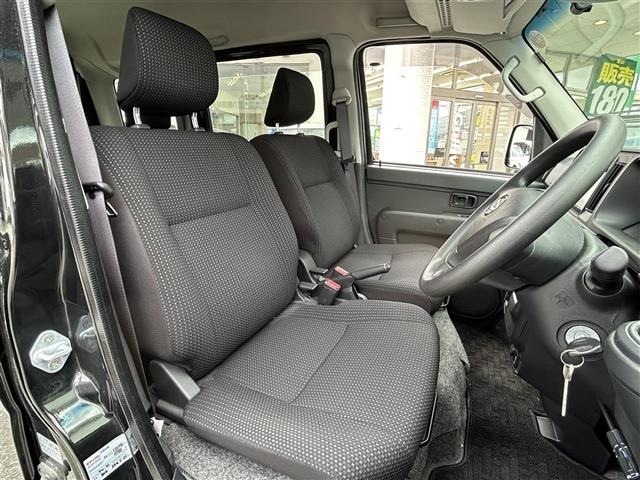 Daihatsu HIJET VAN 2021 8114711-22