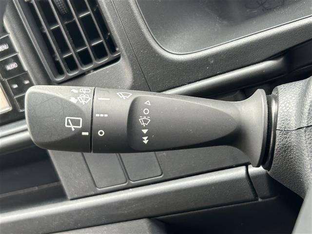 Daihatsu HIJET VAN 2021 8114711-9