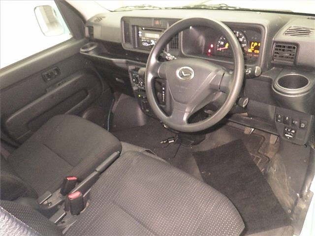 Daihatsu HIJET VAN 2020 8114837-3